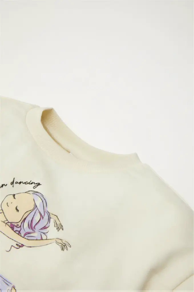 D1993A5_24AU_ER99_02_01.webp