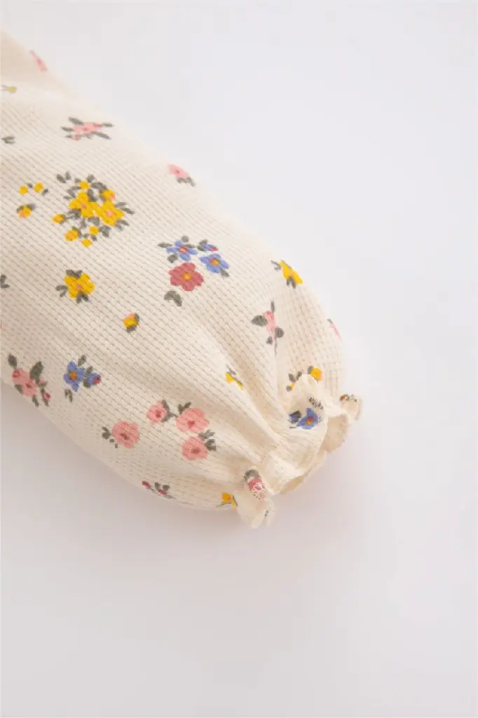 Y8103A2_22AU_BG285_05_02.webp